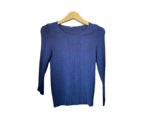 Sweater Rajut Biru
